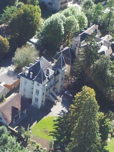 Hotel H�tel Castel De La Pique