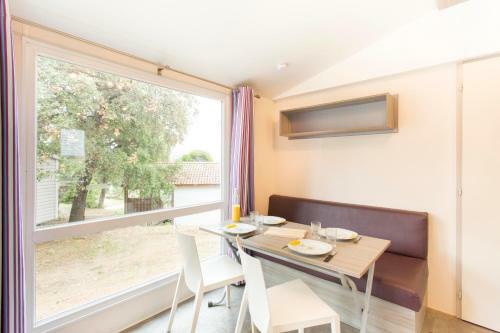 Village Vacances Le Parc Des Ch�nes By Popinns