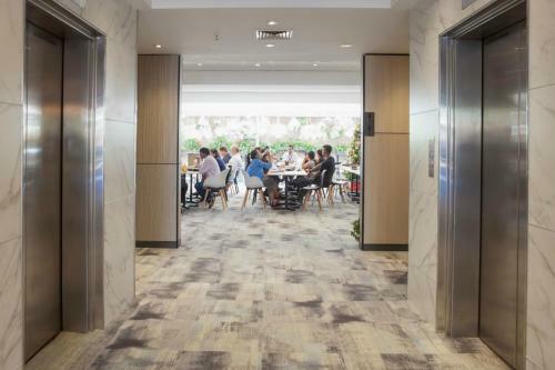 Metro Aspire Hotel Sydney