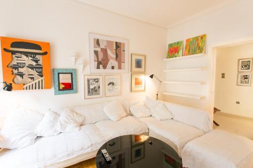 Two-bedroom Apartment Kolonaki