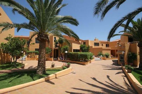 Aparthotel Golden Sand Suites