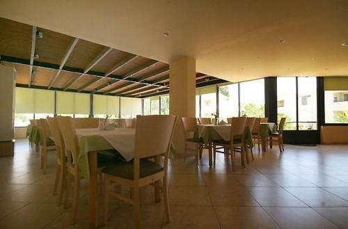 Aparthotel Golden Sand Suites