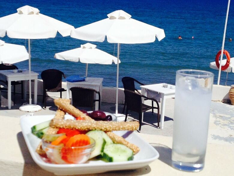 Filoxenia Beach Hotel
