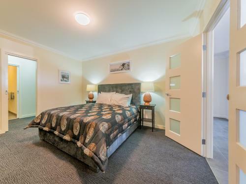 Thompson Ave Apartments