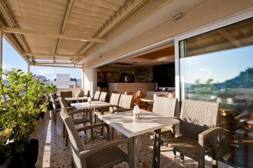 Hotel Adonis