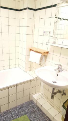 Posada Gasthof Zum Gr�nen Baum