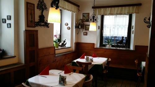 Posada Gasthof Zum Gr�nen Baum