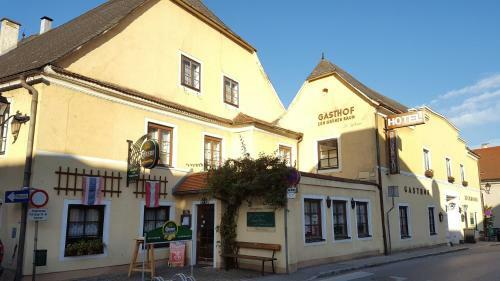 Posada Gasthof Zum Gr�nen Baum