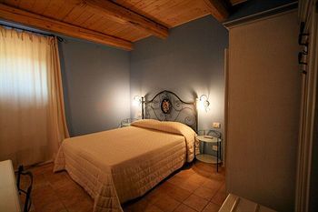 Country House Le Calvie - B&B