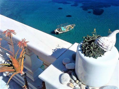 Villa Thalassographia Syros