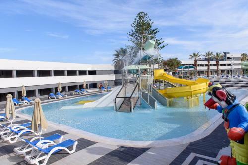 Hotel Arina Sand Resort