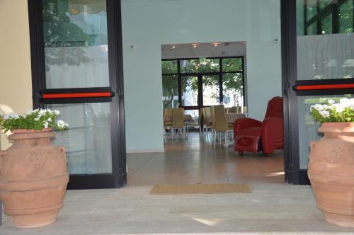 Hotel Holiday