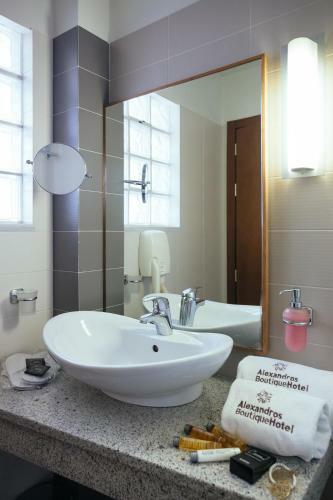 Alexandros Boutique Hotel