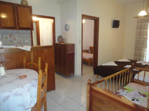 Hostal Archontika Apartments