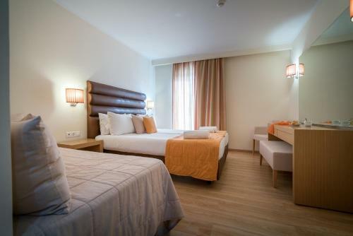 Galaxy Hotel; Bw Premier Collection