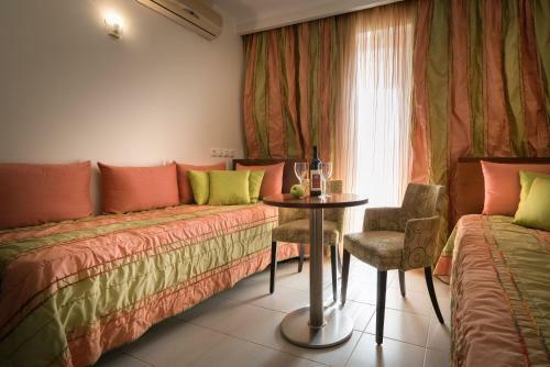 Galaxy Hotel; Bw Premier Collection
