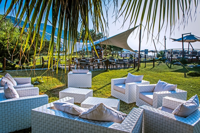 Hotel Aregai Marina