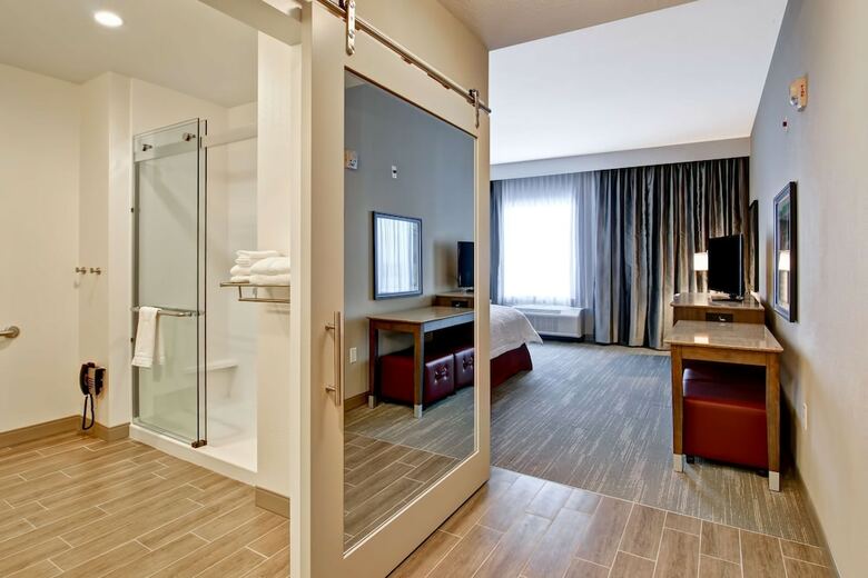 Hotel Hampton Inn & Suites By Hilton Grande Prairie