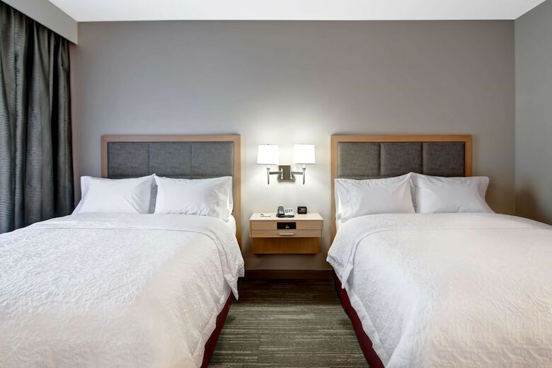 Hotel Hampton Inn & Suites By Hilton Grande Prairie