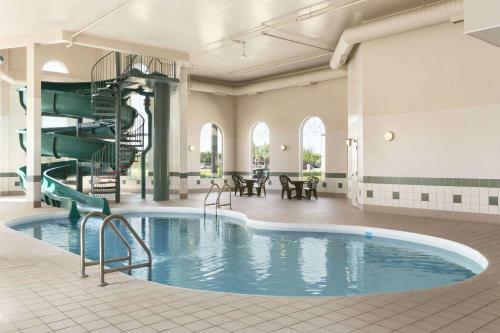 Hotel Days Inn Winkler