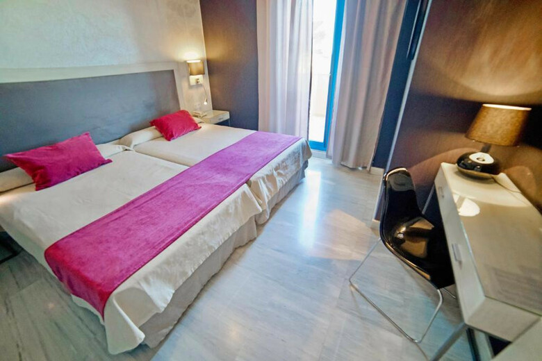 Casama�a Apartments