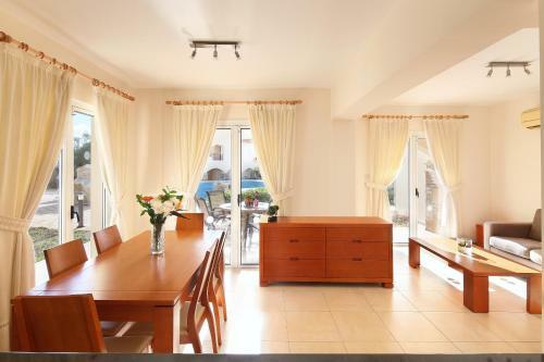 Apartamento Adamou Gardens