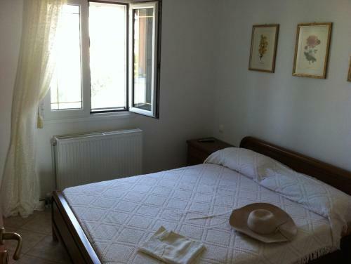 Family Apartment Ammoudi