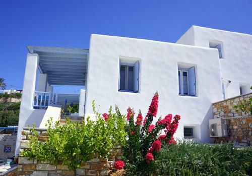 White Blue Houses & Apartments Paros