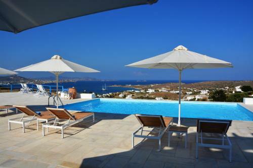 White Blue Houses & Apartments Paros