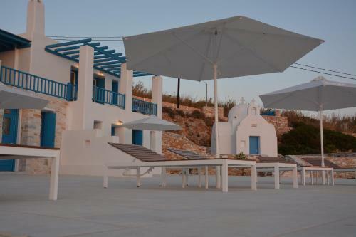 White Blue Houses & Apartments Paros