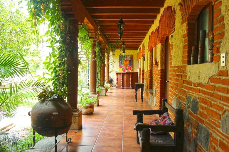 Naif Boutique Hotel & Gallery
