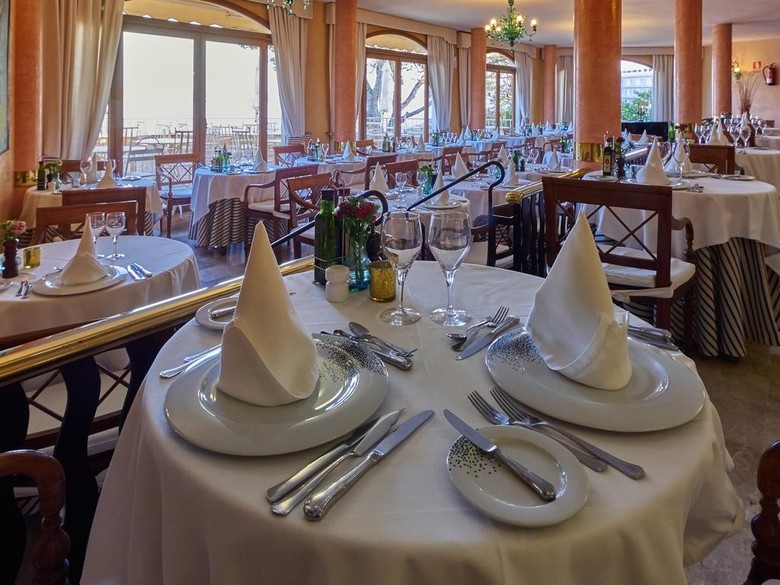 Hotel Petit Cala Fornells