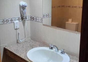 Hotel El Le�ador