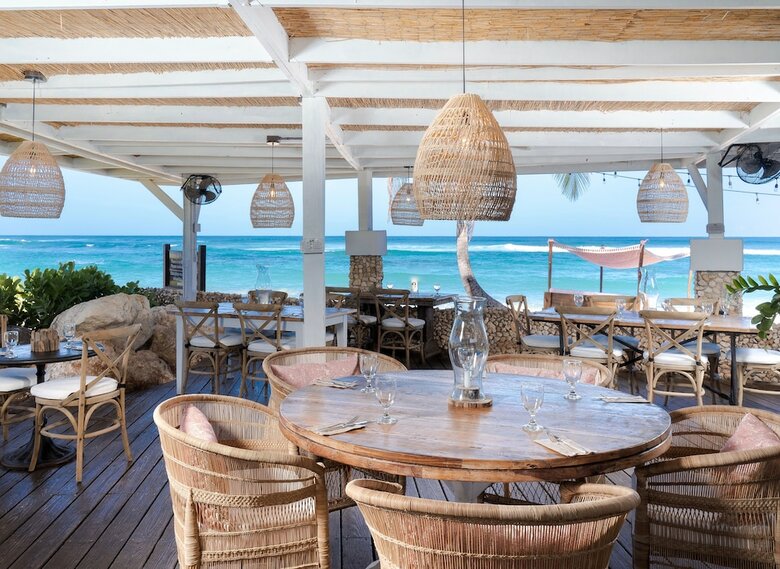 Hotel Villa Montana Beach Resort