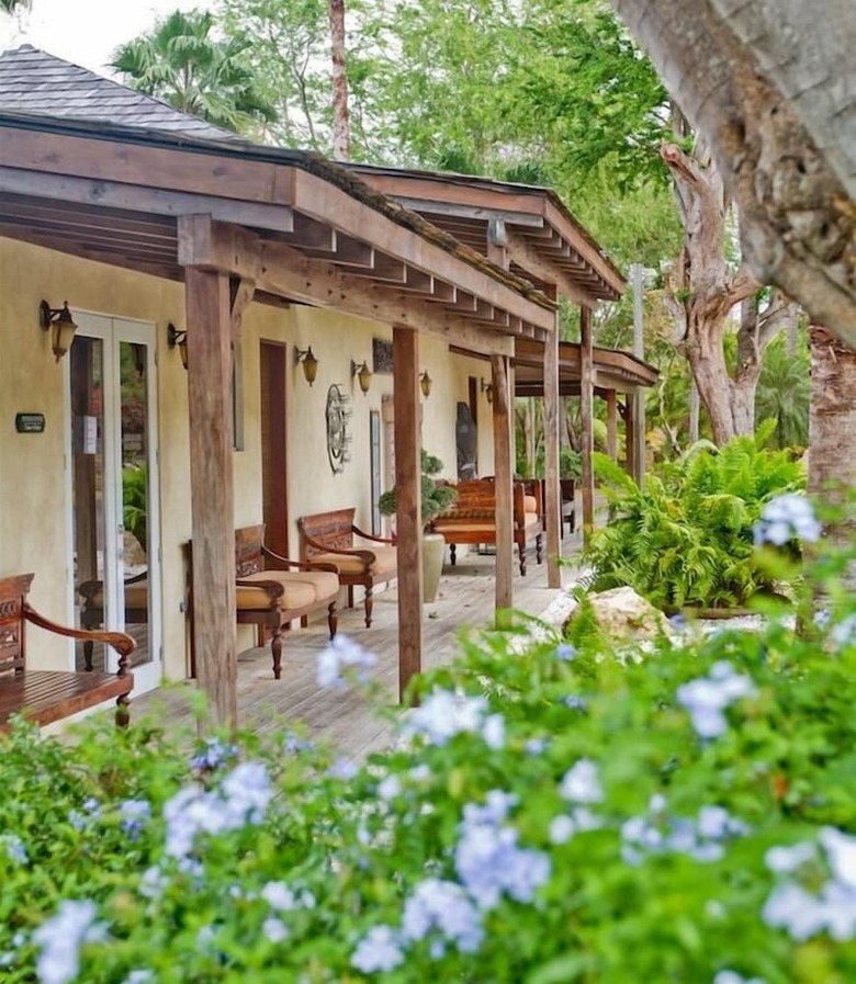 Hotel Villa Montana Beach Resort