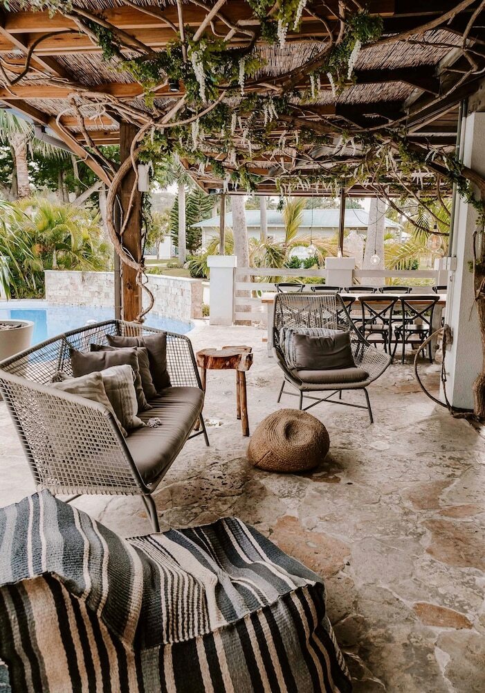 Hotel Villa Montana Beach Resort