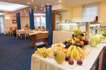 Hotel Blue Star