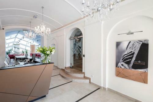 Adele Boutique Hotel