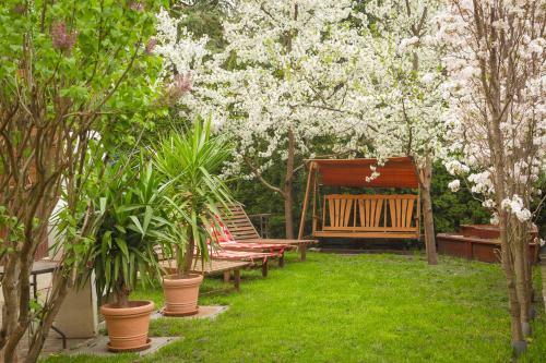 Apart J�lia Villa