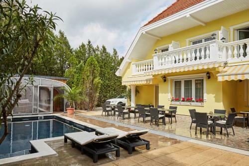 Bed & Breakfast Gold House Pension