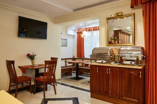 Bed & Breakfast Gold House Pension