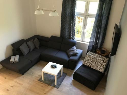 Corner Apartman 1