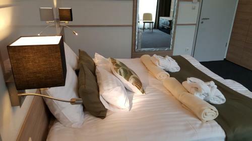 Hotel Zena Beauty & Shopping Center
