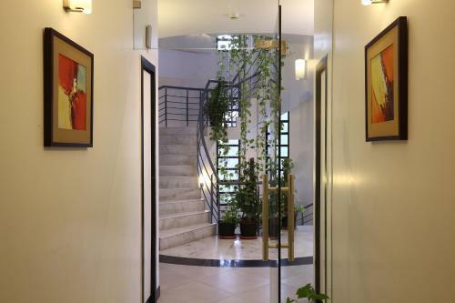 Fabhotel Jaipur Airport