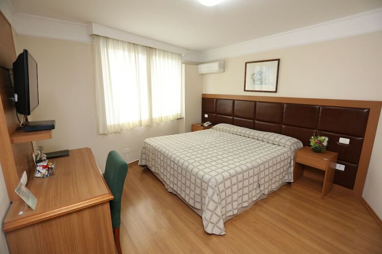 Hotel Four Plus Trianon Paulista