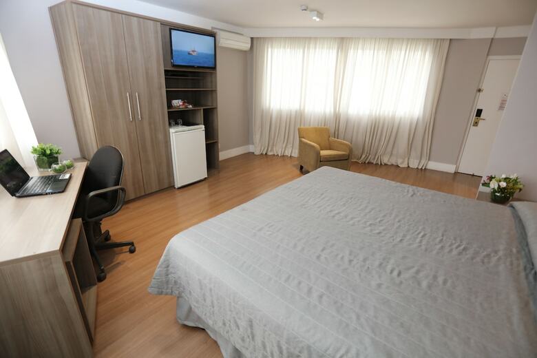 Hotel Four Plus Trianon Paulista