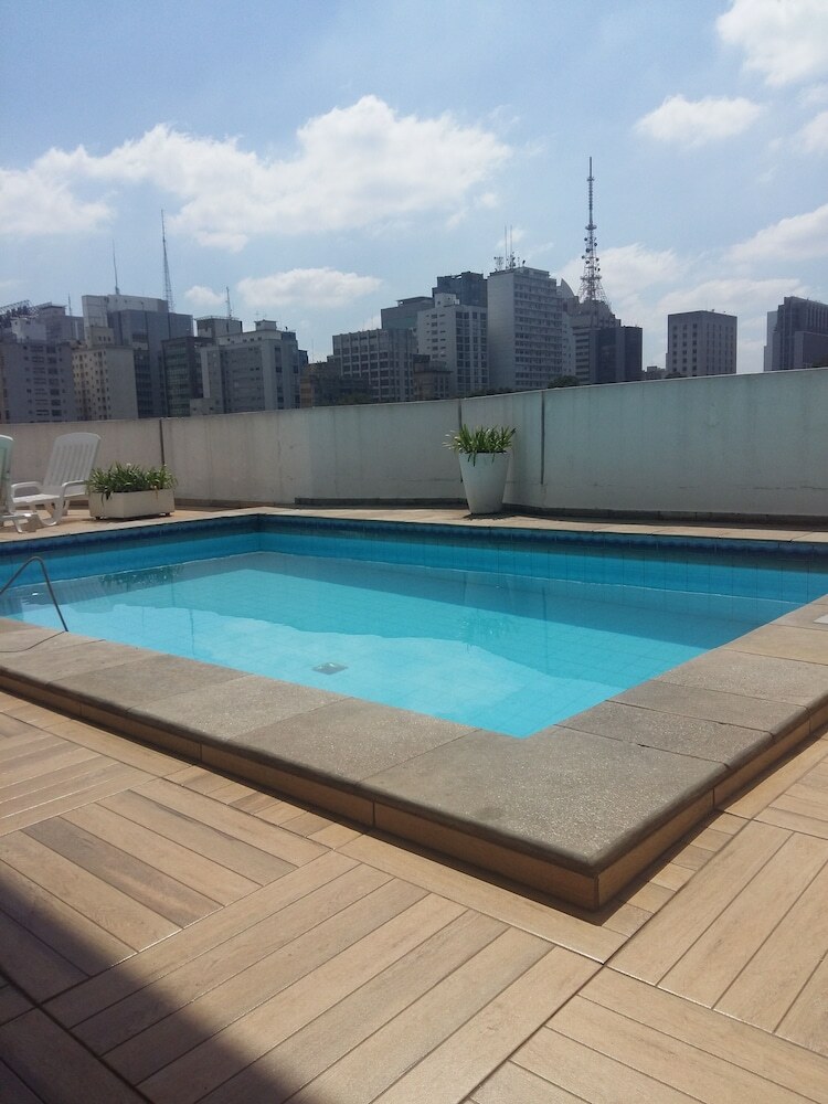 Hotel Four Plus Trianon Paulista