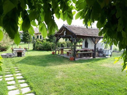 Hostal V�ndektanya Vend�gh�z