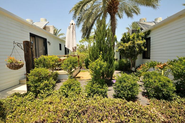 Hotel Kinneret Village