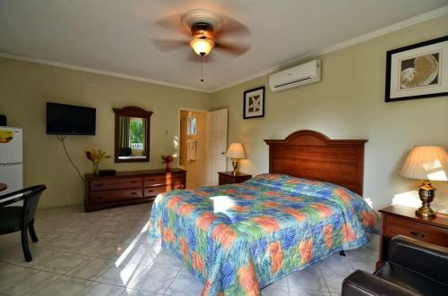 Hotel Tropical Lagoon Resort